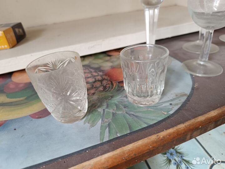 Бокалы и рюмки