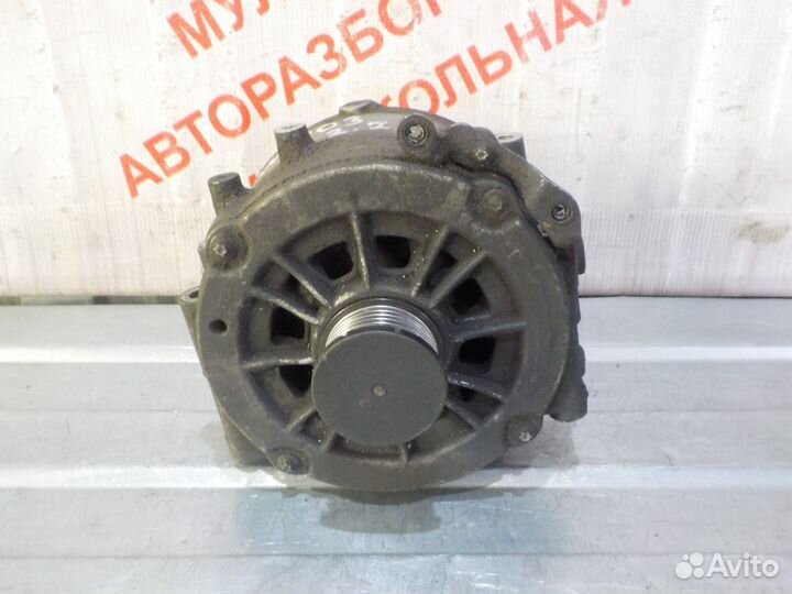 Генератор Мерседес Бенц W203 2.2 л CDI OM611