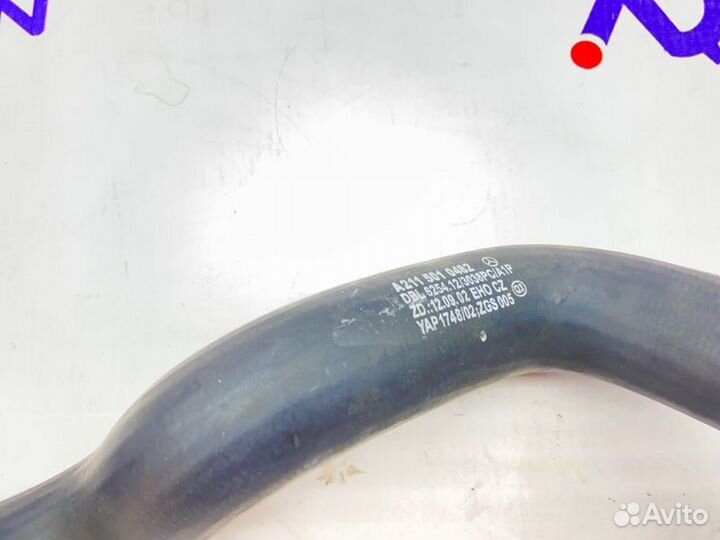 Патрубок радиатора нижний Mercedes E W211