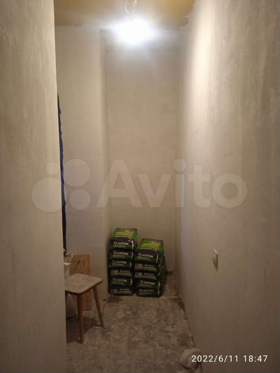 2-к. квартира, 42 м², 1/3 эт.