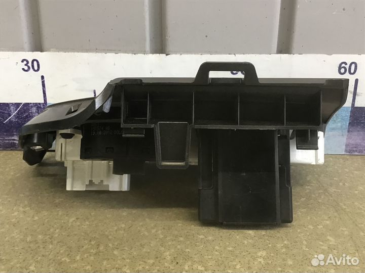 Блок управления печкой Ford Focus III 2011