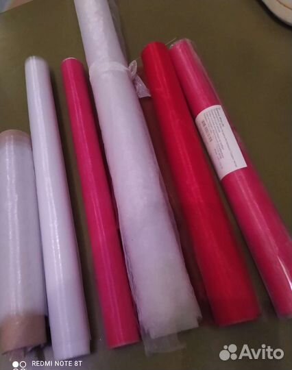 Рулонная упаковка для цветов и подарков