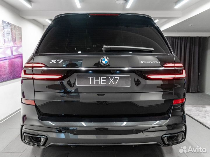 BMW X7 3.0 AT, 2023