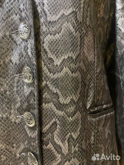 Кожанный плащ 46-48р