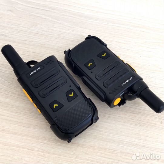 Портативные рации для официантов в кафе ресторан