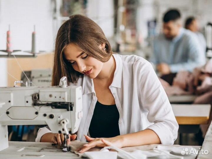 Работа вахтой / Швея на пошив футболок