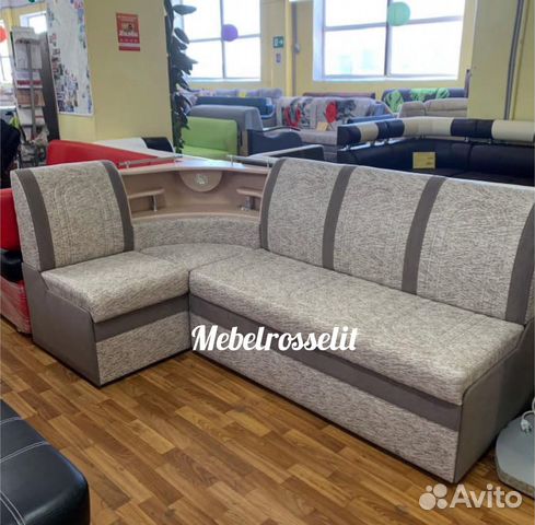 Кухонный угловой диван с подсветкой