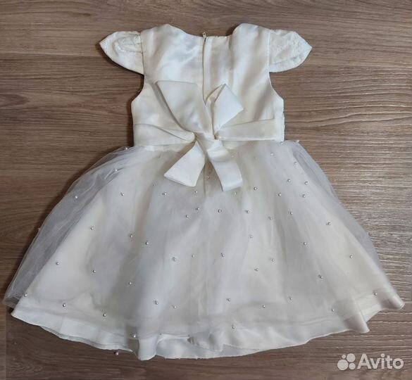 Платье для девочки (98-104 размер)