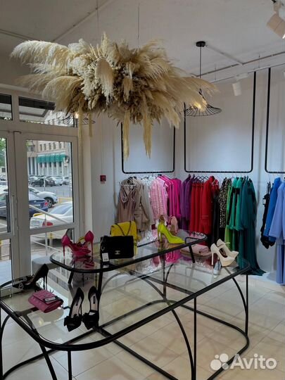 Шоурум женской одежды