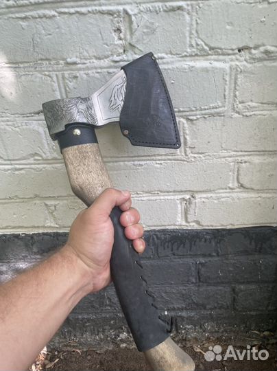 Топор легкий красивый на Подарок