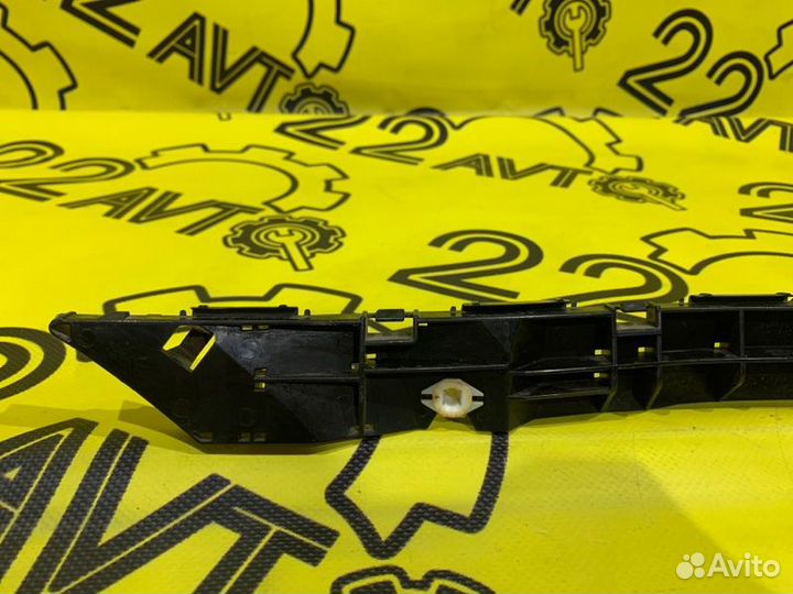 Крепление бампера заднее левое Subaru Forester SH5