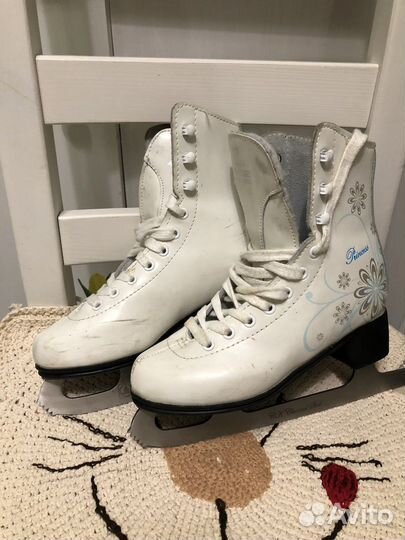 Коньки фигурные31