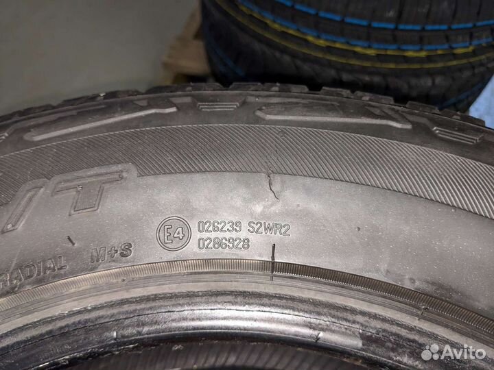 Bridgestone Dueler A/T 001 215/65 R16 102S