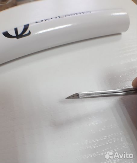 Пинцет для наращивания ресниц