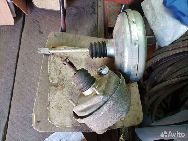 Усилитель тормозов