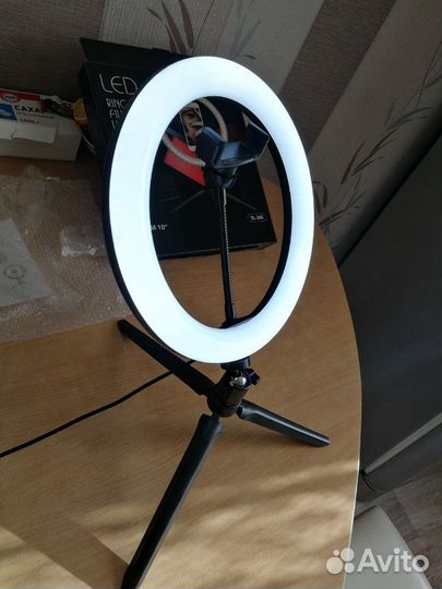 Кольцевая лампа (свет) 26см +тринога, селфи. Новая