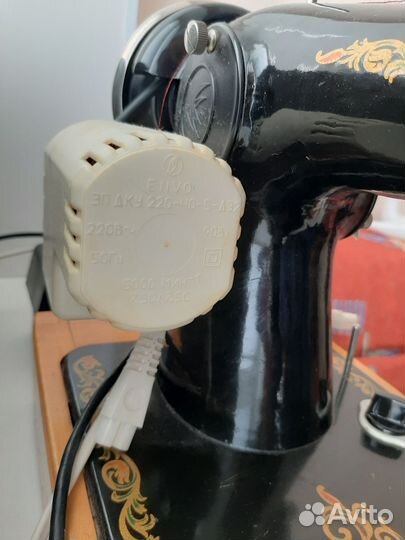 Швейная машина Подольск с электроприводом