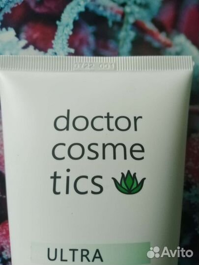 Прибор для ультразвуковой чистки лица