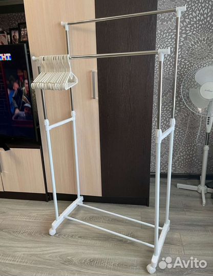 Вешалка напольная