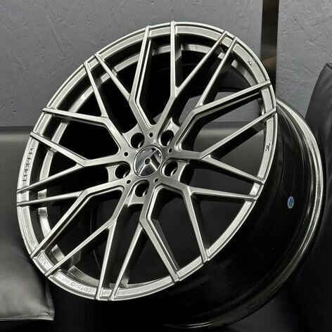 Литые диски Flow Form 8.5×R19 5×108