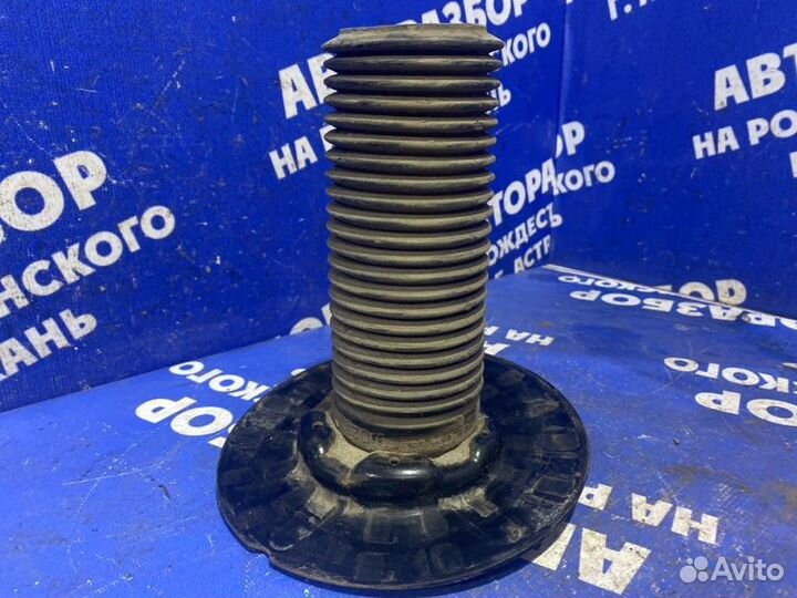 Передний опорный подшипник Nissan Teana J31 седан