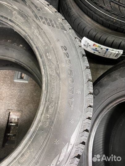 Viatti Bosco S/T V-526 225/60 R17