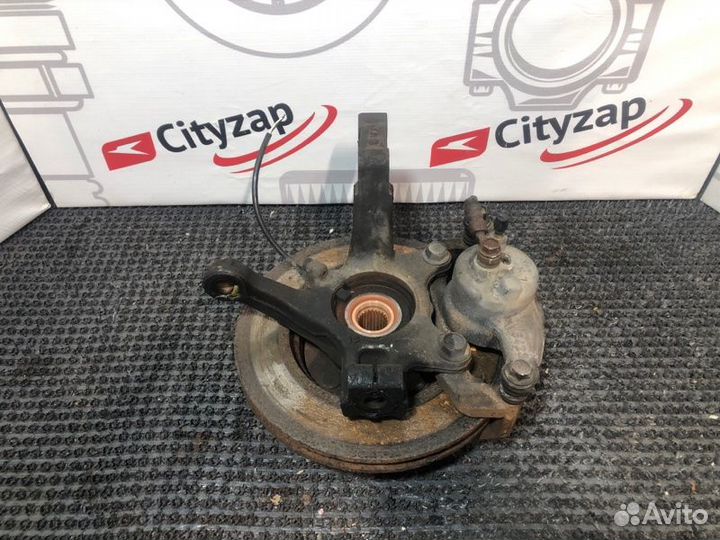 Ступица передняя левая Nissan March AK12 CR12DE