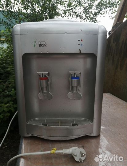 Кулер для воды