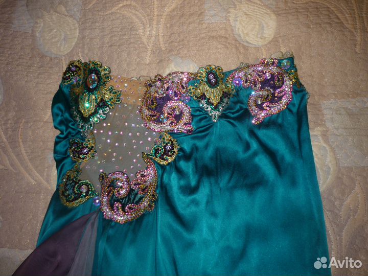 Танцевальные костюмы