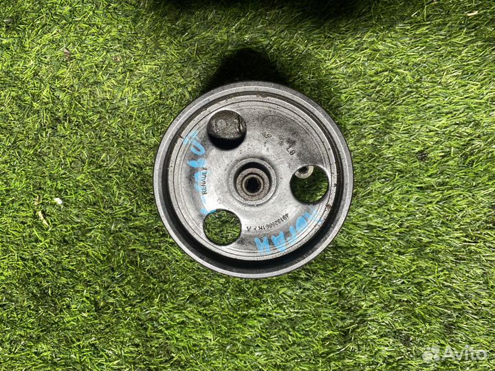 Насос гидроусилителя Renault Logan