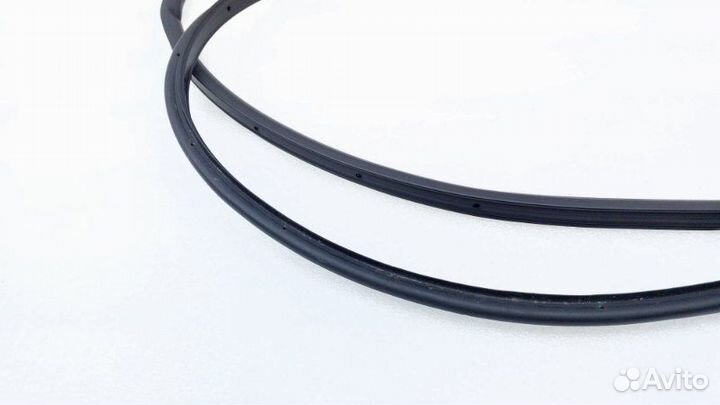 Б/У Уплотнитель двери Состояние отличное