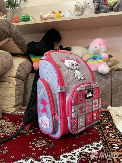 Рюкзак школьный для девочки Delune