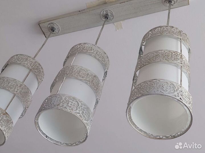 Светильник подвесной на кухню