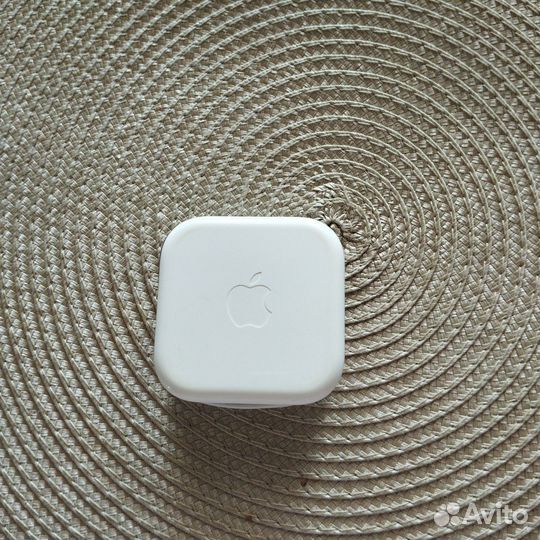 Аксессуары для iPhone 6 чехлы и наушники