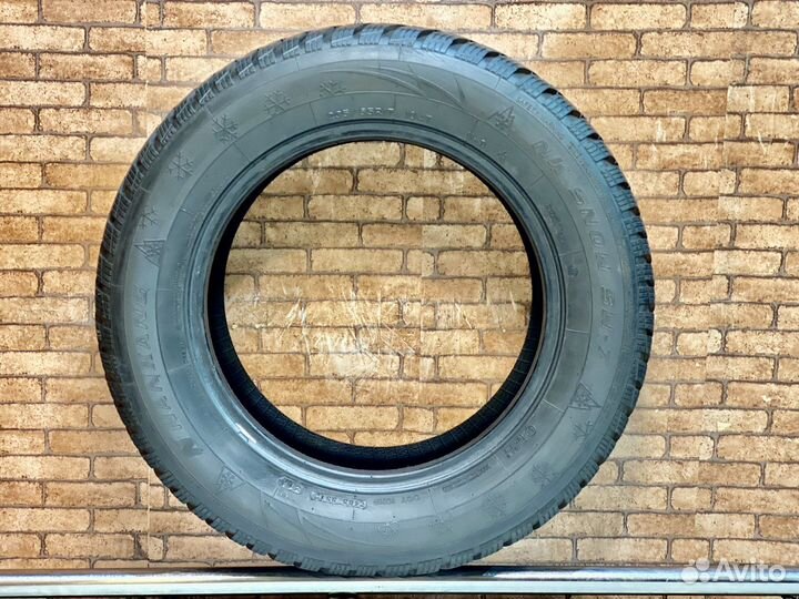 Nankang SW-7 235/65 R17 104T