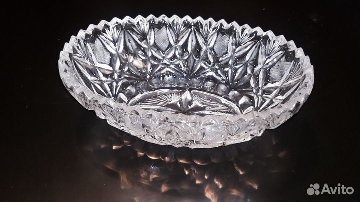 Советский хрусталь -салатница, 5 фужеров,порционка