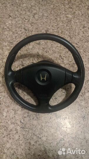 Руль Honda Accord Momo