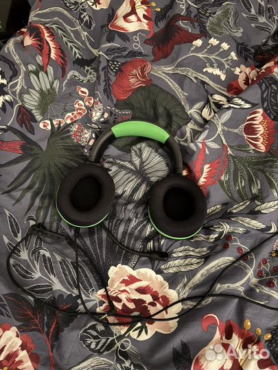 Игровые наушники razer kayra