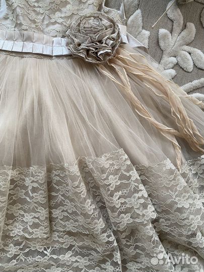 Нарядное платье для девочки 5 лет