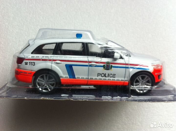 Полицейские машины мира