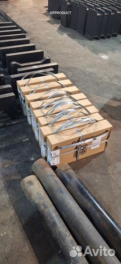 Проставка под седло тягача новые комплект