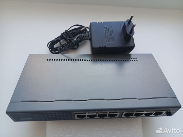 Коммутатор Acorp HU8D; 8-port Hub 10/100Mbps