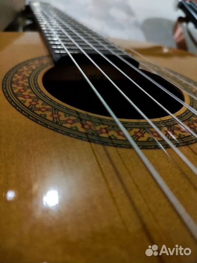 Новая Yamaha C40