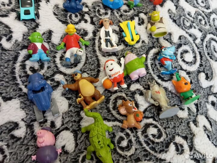 Киндер игрушки