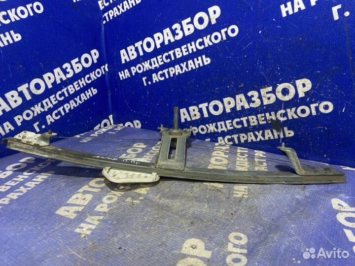 Передний правый стеклоподъемник Renault Logan 1