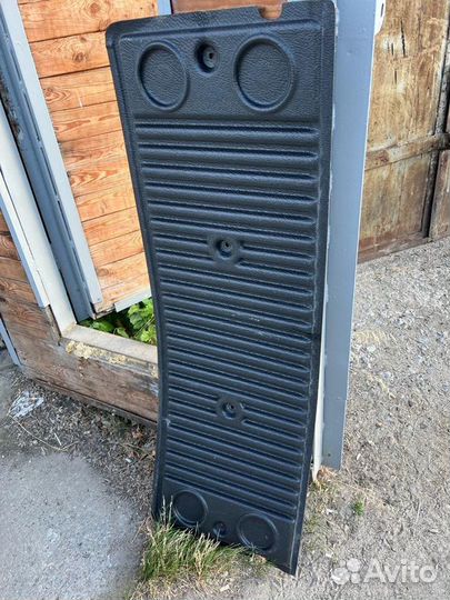 Защита/обшивка борта