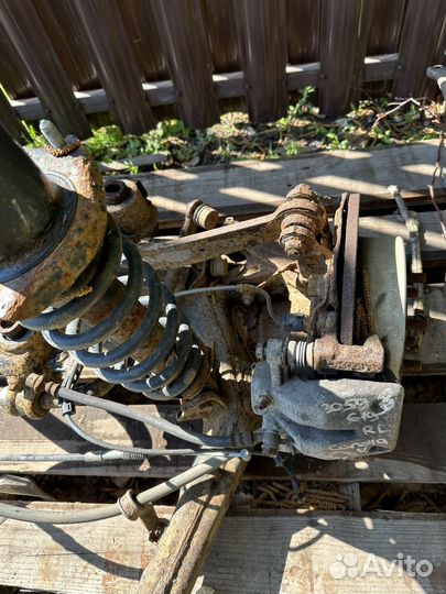 Зад подвеска в сборе, подрамник,Тойота Авенсис 2