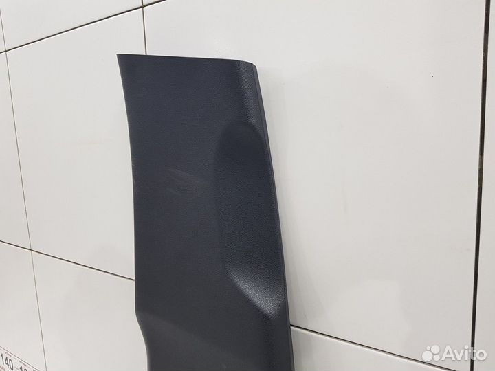 Обшивка стойки центральная левая (нижняя)