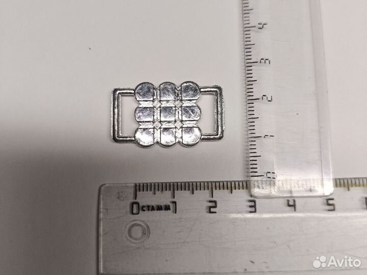 Пряжка вставка для одежды