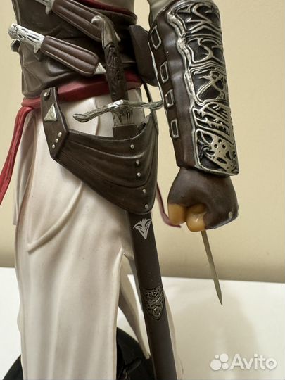 Фигурки Assassins creed Altair